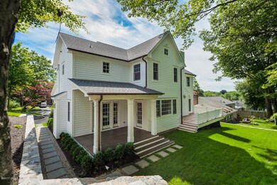 12 Nimitz Place, Old Greenwich, CT 06870 - photo 3