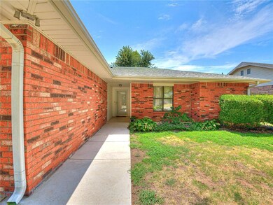 303 Hardesty Dr, Shawnee, OK 74804 - photo 3