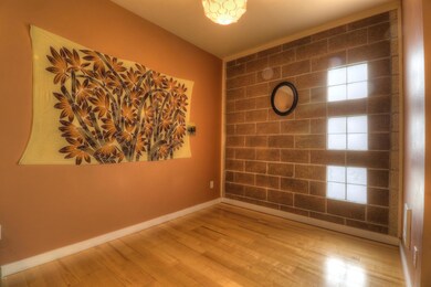 Dining nook