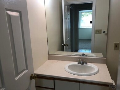 100 Trapelo Rd unit 4, Waltham, MA 02452 - photo 5