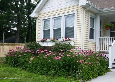 2 Lark St, Schenectady, NY 12302 - photo 3