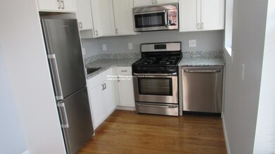 28 Cooper St unit 2, Boston, MA 02113 - photo 2