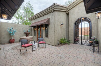 2620 W Desert Creek Ln Phoenix-print-003