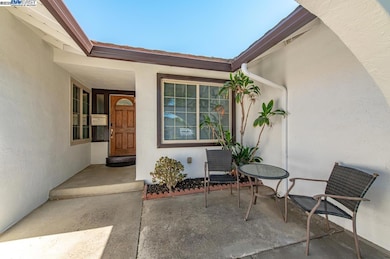 1059 Lakehurst Rd, Livermore, CA 94551 - photo 7