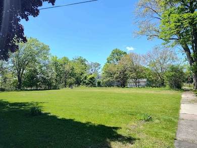 1346 Carlisle St, Saginaw, MI 48601 - photo 6