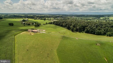 12622 Bunker Hill Rd, Union Bridge, MD 21791 - photo 5