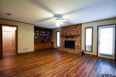 3601 Silverwood Dr, Tyler, TX 75701 - photo 6