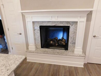 651 Captain Hopkins St, Prairie Grove, AR 72753 - photo 3