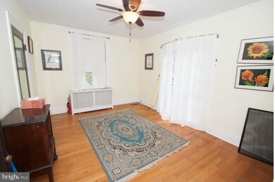 531 Nottingham Rd, Baltimore, MD 21229 - photo 7