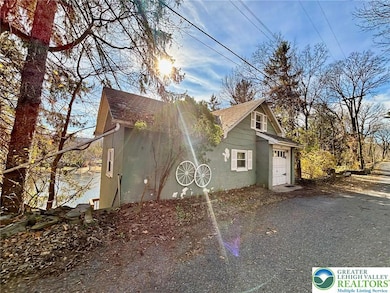 5449 de Pues Rd, Bangor, PA 18013 - photo 4