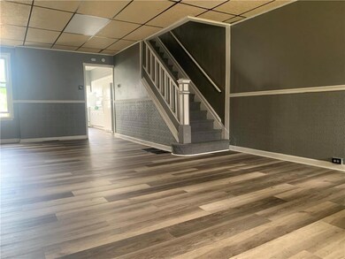 743 S 8th St, Allentown, PA 18103 - photo 6