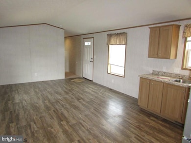 382 Hawk Ln, Julian, PA 16844 - photo 4