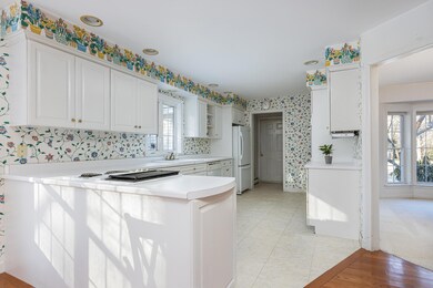 3 Richards Way_W5_012