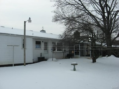 2521 Colorado St, Allentown, PA 18103 - photo 3