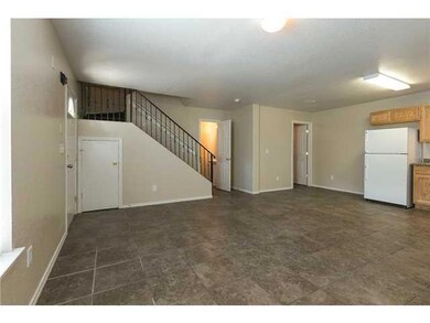 512 Center Way unit A, El Paso, TX 79915 - photo 6