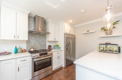 156 Ash St unit 2, Waltham, MA 02453 - photo 4