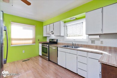 07-Kitchen_MAX3649