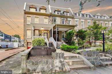 429 Shepherd St NW unit 1, Washington, DC 20011 - photo 2