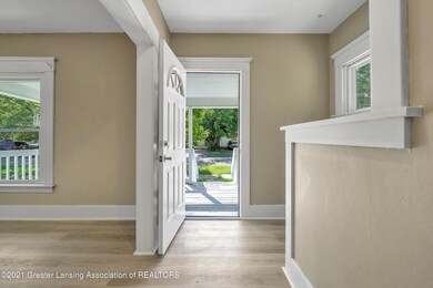 1138 Hyland St, Lansing, MI 48915 - photo 2