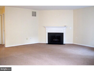 721 Westfield Dr unit 3, Cinnaminson, NJ 08077 - photo 4