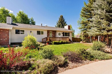 02PinonCircle2908