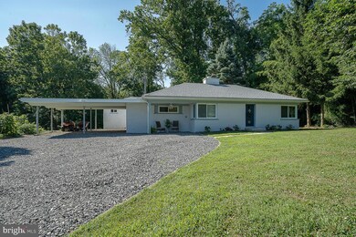 252 Forge Rd, Glen Mills, PA 19342 - photo 4