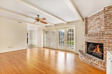 13314 Barryknoll Ln, Houston, TX 77079 - photo 4