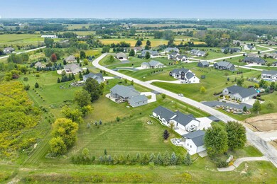 W6084 Autumn Mist Trail, Appleton, WI 54913 - photo 7