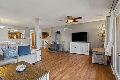 15537 Lupus Rd, Jamestown, MO 65046