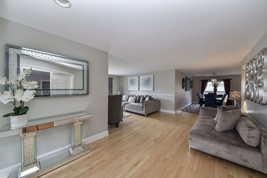 1511 Treeline Ct unit 1202, Naperville, IL 60565 - photo 3