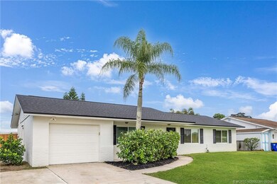 2489 NE 18th Ln, Jensen Beach, FL 34957 - photo 4