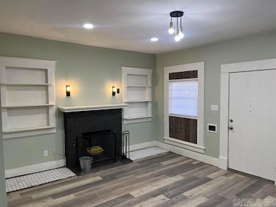 910 W 27th Ave, Pine Bluff, AR 71601 - photo 2