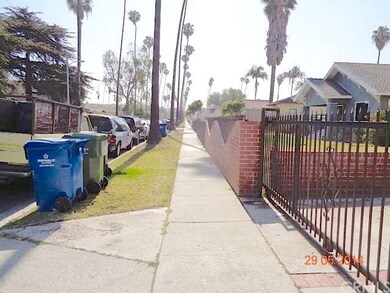 512 E 99th St, Inglewood, CA 90301 - photo 5