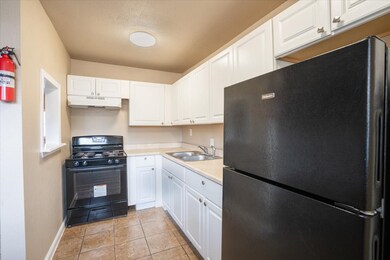 1907 Dismuke St unit 18, Houston, TX 77023 - photo 3