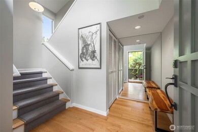 6570 Park Point Way NE, Seattle, WA 98115 - photo 4