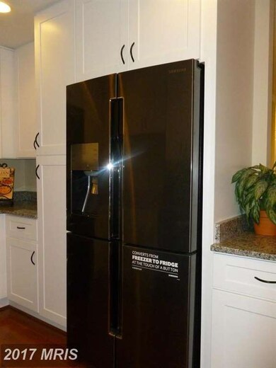 9010 Phyllis Dr, Clinton, MD 20735 - photo 4