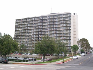 340 S Mesa St, Los Angeles, CA 90731 - photo 2