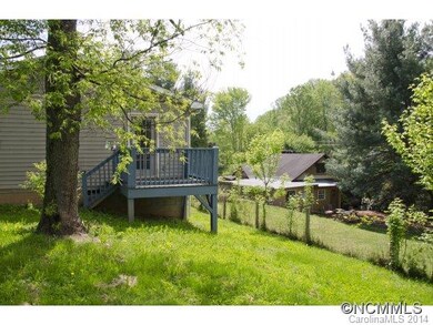 Great yard for pets, gardens