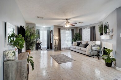 3611 Red Fir Dr, Houston, TX 77088 - photo 2