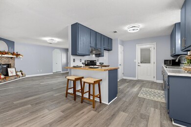 487 Cascabellas St, Mary Esther, FL 32569 - photo 5