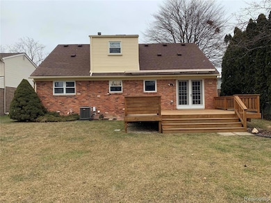 45289 Rudgate Rd, Canton, MI 48188 - photo 2