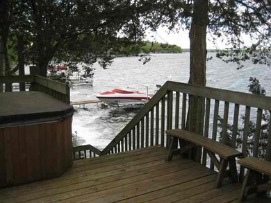 2837 Crescent Dr, Mc Farland, WI 53558 - photo 2