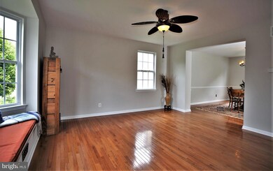 19 Brookside Dr, Princeton, NJ 08540 - photo 4