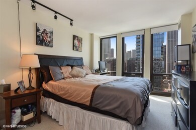 Very good size bedroom with attached walk in close