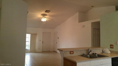 227 Manatee St, Fort Myers, FL 33913 - photo 3