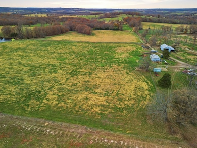 10510 Boulder Rd, Mountain Grove, MO 65711 - photo 3