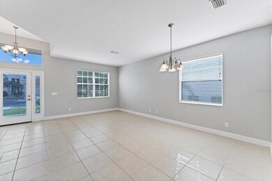 Living room/dining room