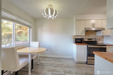 17301 NE 45th St unit 88, Redmond, WA 98052 - photo 4