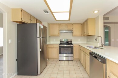 006-photo-kitchen-10171140