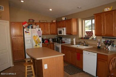 Open Kitchen